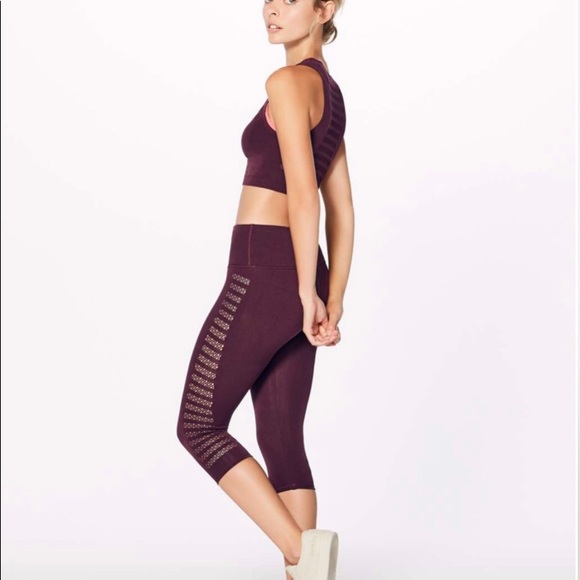 💕LULULEMON-NWOT Reveal Crop Stripes 17” (8) - Picture 3 of 10